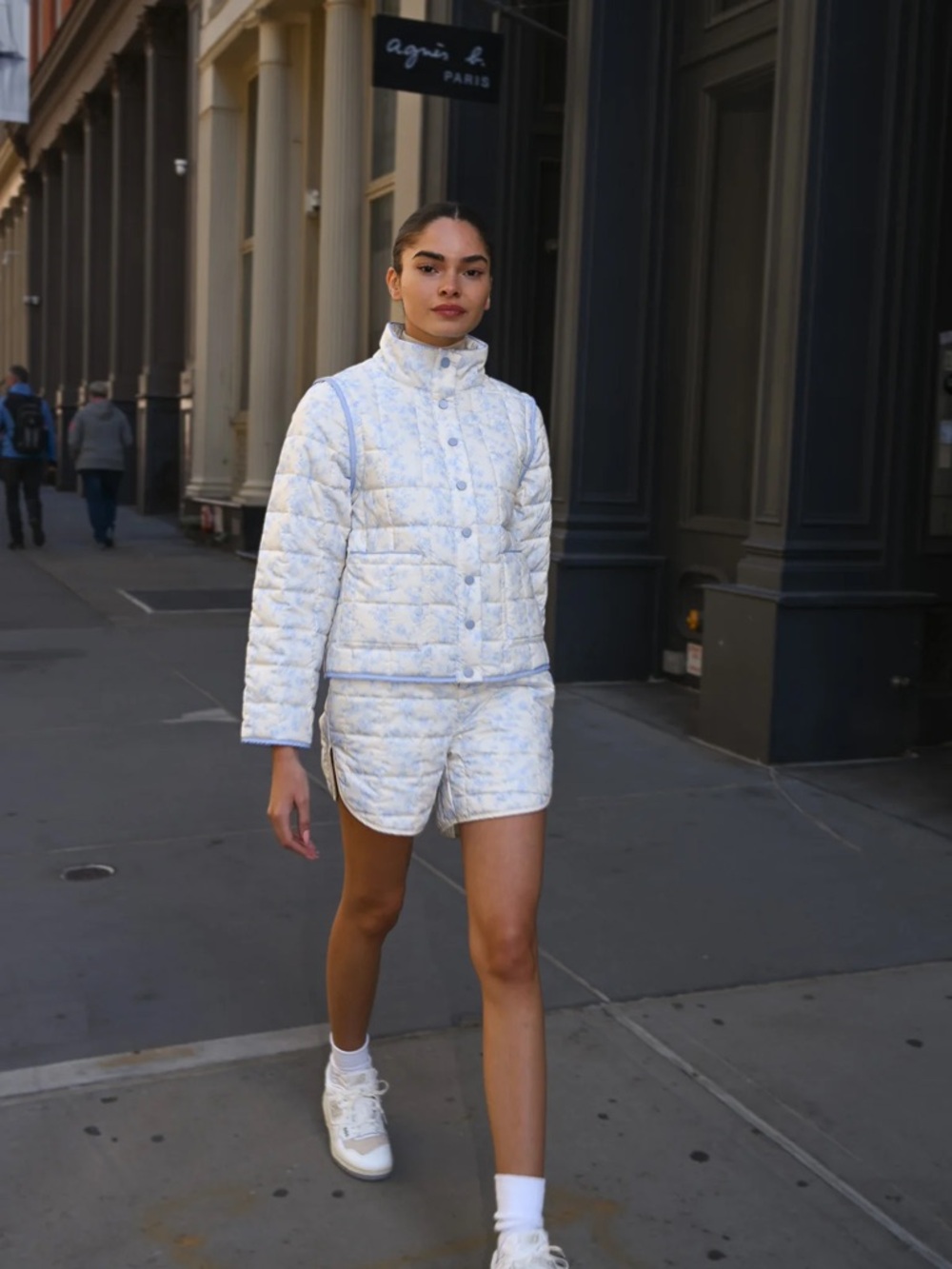 NWT YELLOW THE LABEL IRIS QUILTED SHORTS — BLUE TOILE